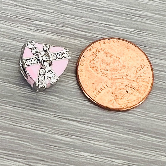 Silver plated pink enamel & paved clear crystal HEART Bracelet charm - Picture 5 of 5